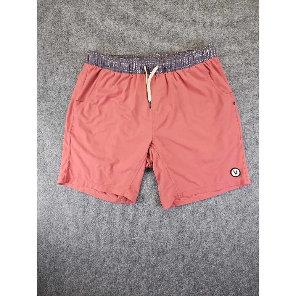 Vuori Kore Lined Shorts Men Large  Red 7.5 Inch Performance Activewear 1809